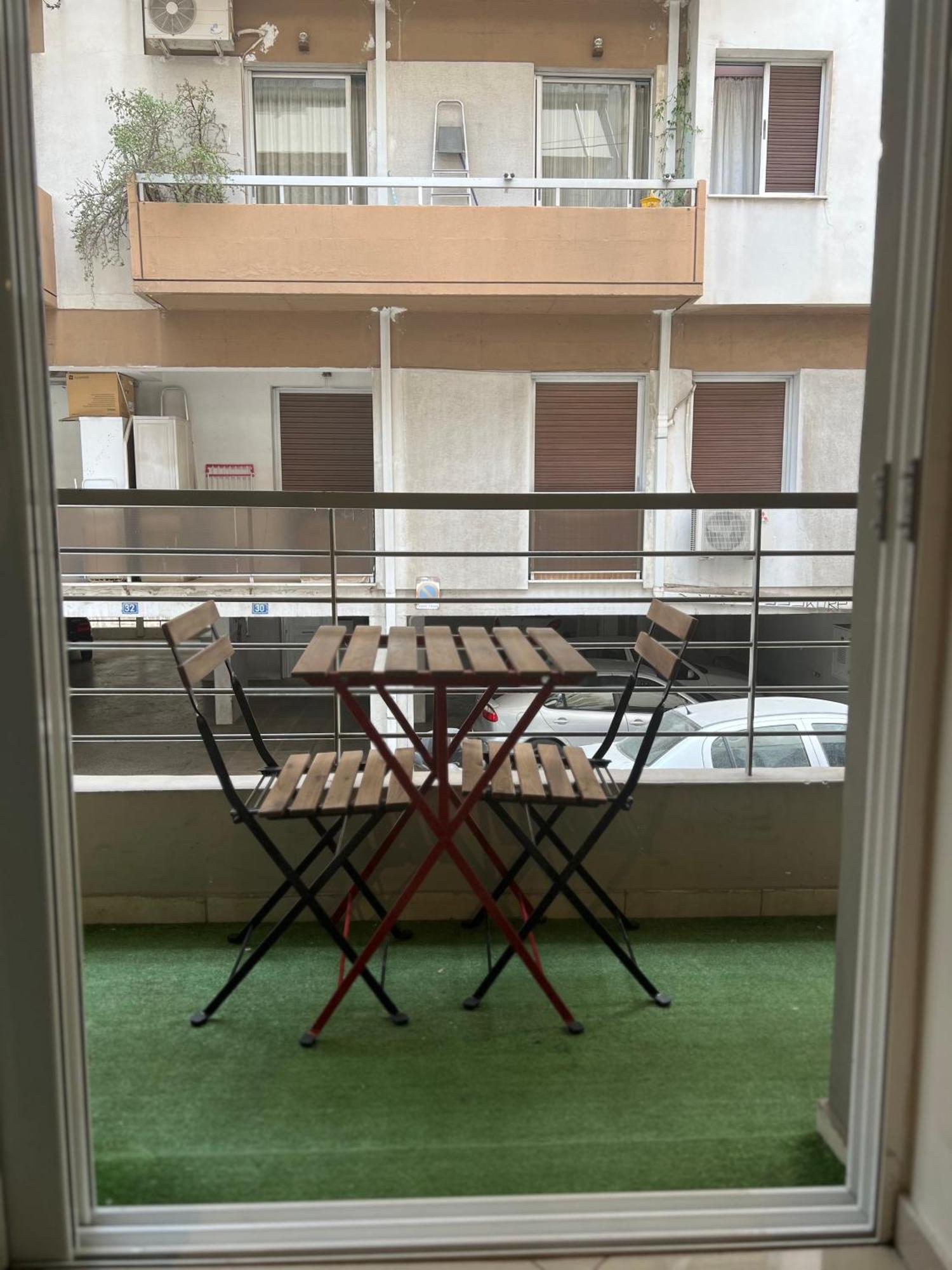 Colourful Artistic Apart 100Mbps Center Of 雅典 外观 照片